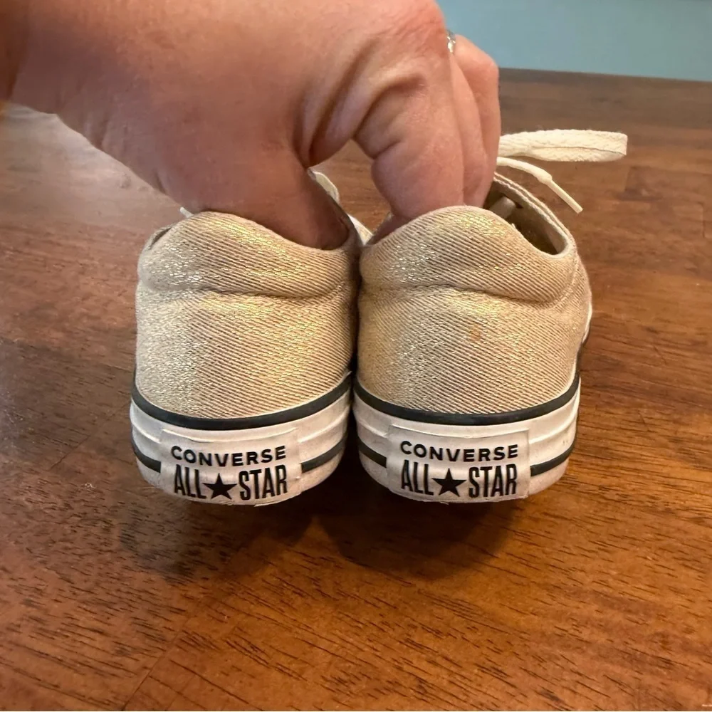 Classic Converse Gold metallic Kids Sneakers size 2